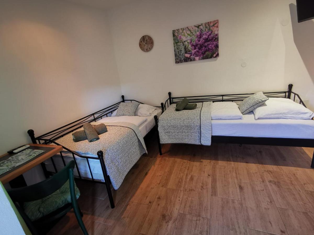 Hotel Palackeho 135 Mělník Buitenkant foto